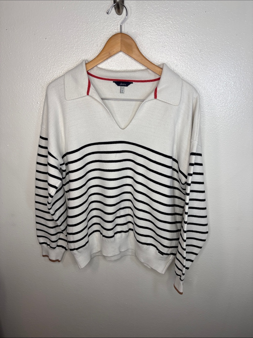 Joules White Black Striped V-Neck Sweater Women Size 14 BLEMISH
